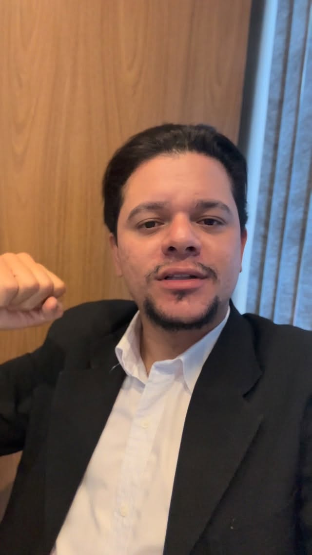 Vídeo de Alex Abreu no Instagram